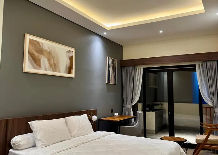 Ops Guesthouse