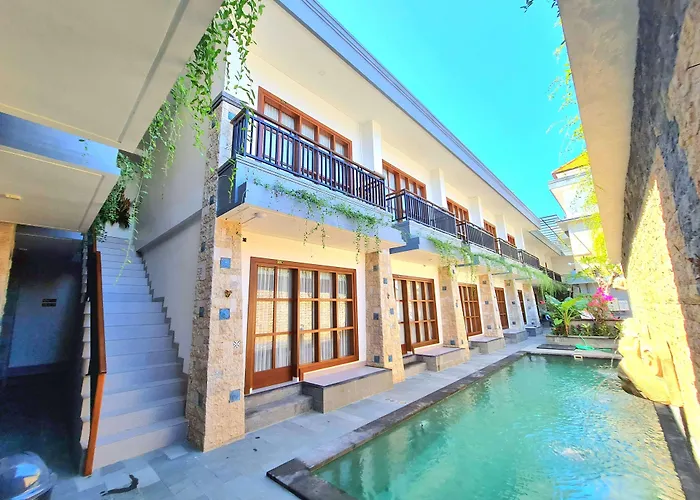 Kamandaka Living