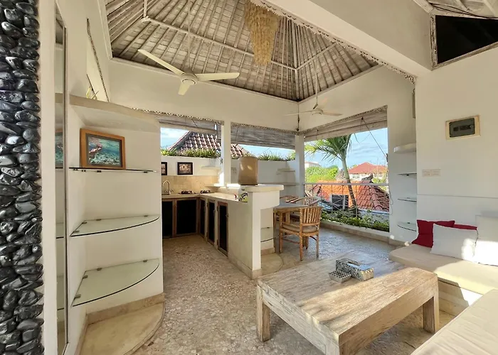 Kuta Blue Lagoon Apartment 3 Bedroom Near Beach And Airport
