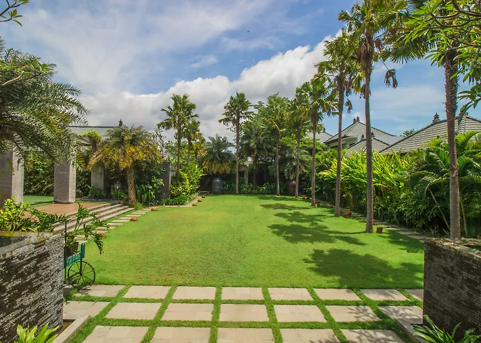 S18 Bali Villas
