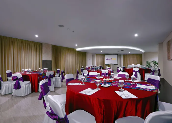 Quest San Denpasar By Aston