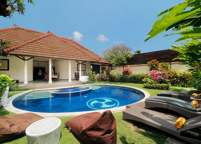 Heliconia Villa
