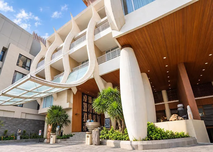 Bedrock Hotel Kuta