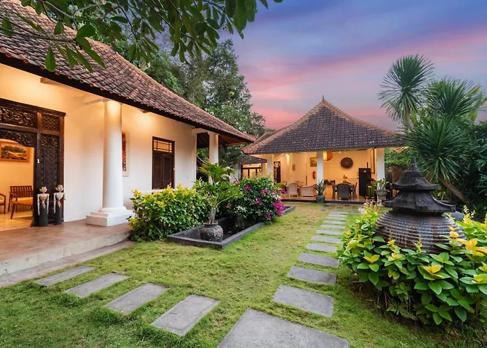 5 Bedroom Villa Etnik In Seminyak With Big Garden And Private Pool