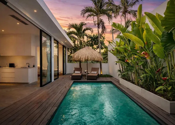 Villa Reif 2 Canggu, Luxury Poolvilla, 2 Bedrooms, 100M2, Near Beach, Central & Quiet Location
