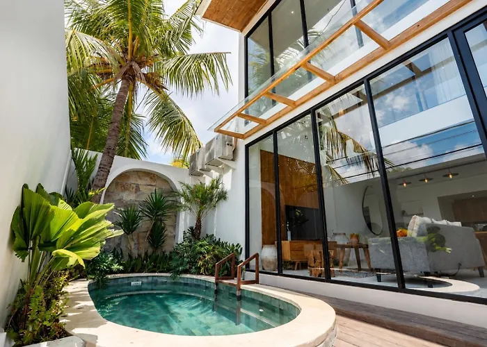 Villa Casa Goya - Lofty Pool Villa Near The Beach In Vibrant Legian