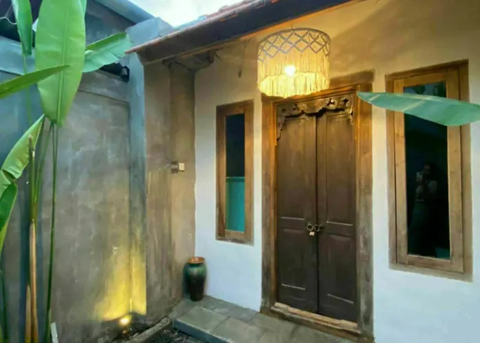 Denpasar Backpacker Room Bali