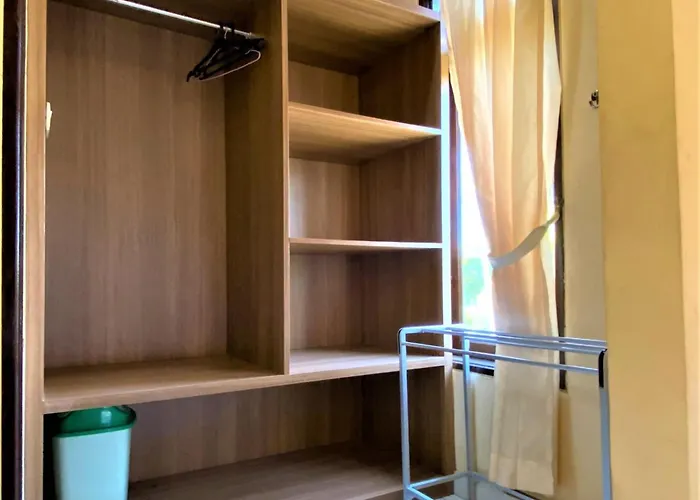 Mira Guest House