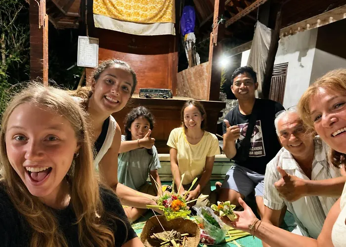 Bale Tirta Balinese Tropical Stay