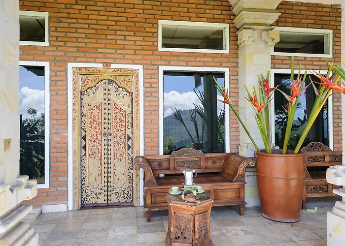 Kintamani Backpackers @ Lakeview
