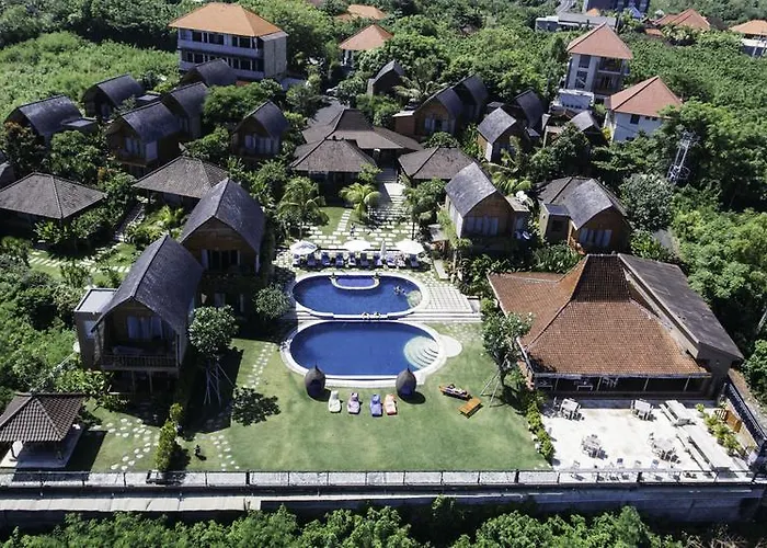 De Sapphire Cliff Villa By Danapati