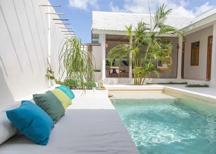 Villa Azcoyen - 3Br Villa In Canggu