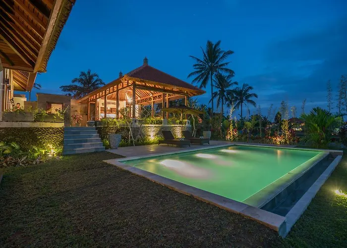 Tunjung Putih Villa