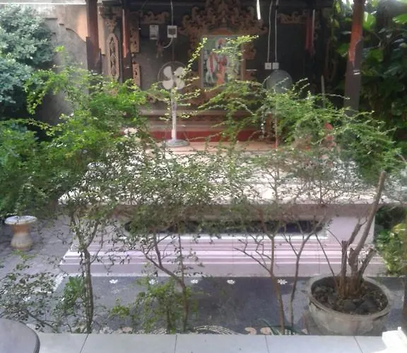 Edy Guest House