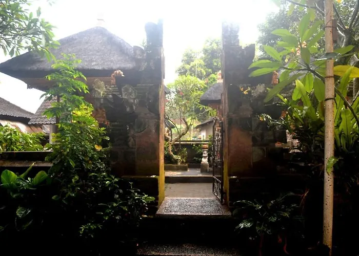 Manik House