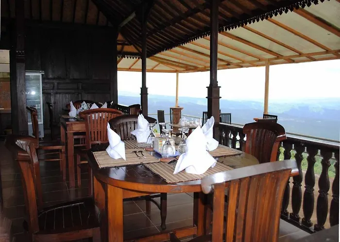 The Kasan Green Hill Villas