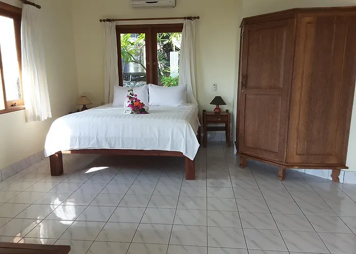 Batu Belah Bungalow