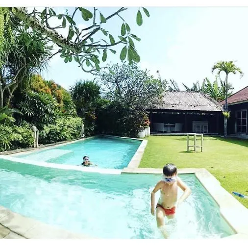 Villa Besar