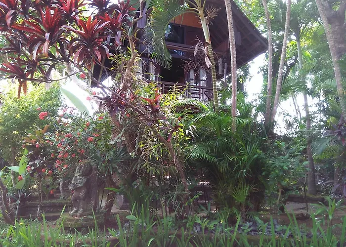 Majapahit Guest House