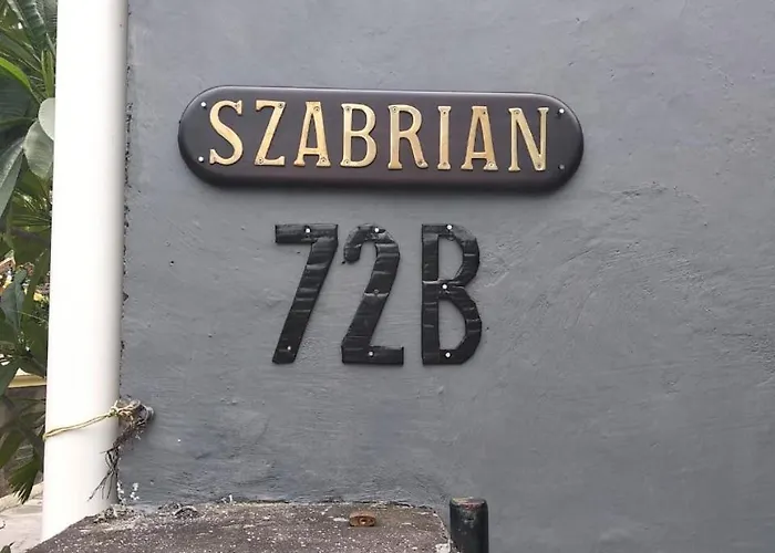 Szabrian Hostel