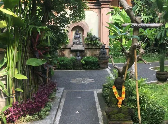 Golden Garden Guesthouse