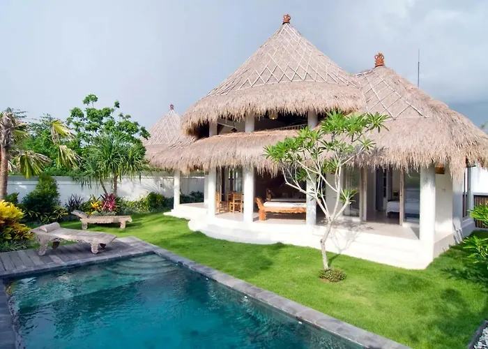 Laksmi Villas Padang Padang
