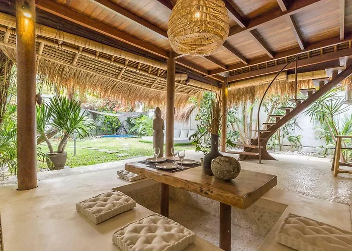 Eco Bamboo Bungalow 4