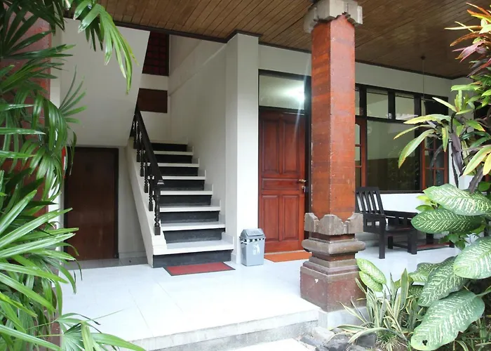 Kuta Dormitory At Simpang Inn