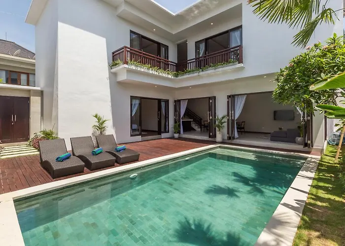 Villa Azura