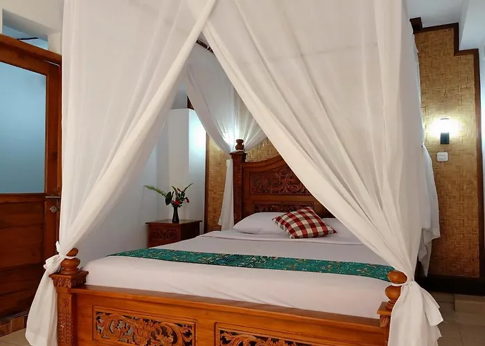 KARANG SARI Guesthouse&Restaurant